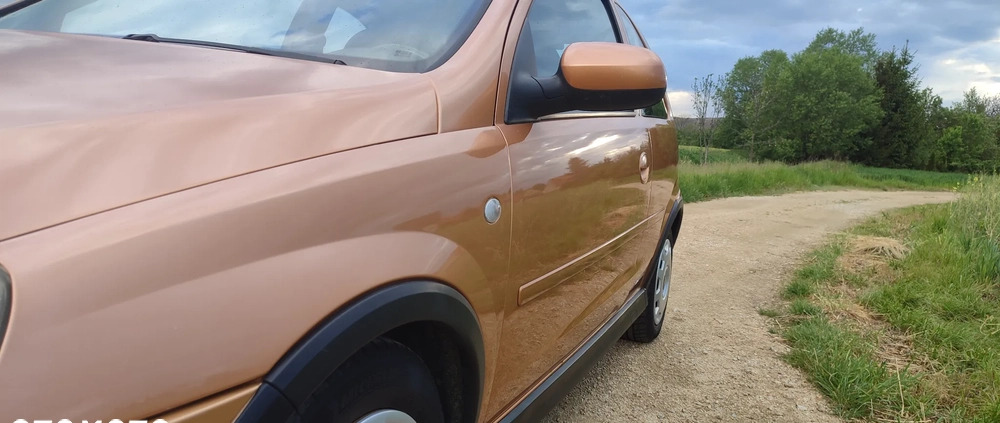 Opel Corsa cena 6400 przebieg: 207808, rok produkcji 2005 z Strzegom małe 781